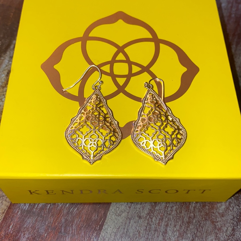 Kendra Scott Gold Earrings